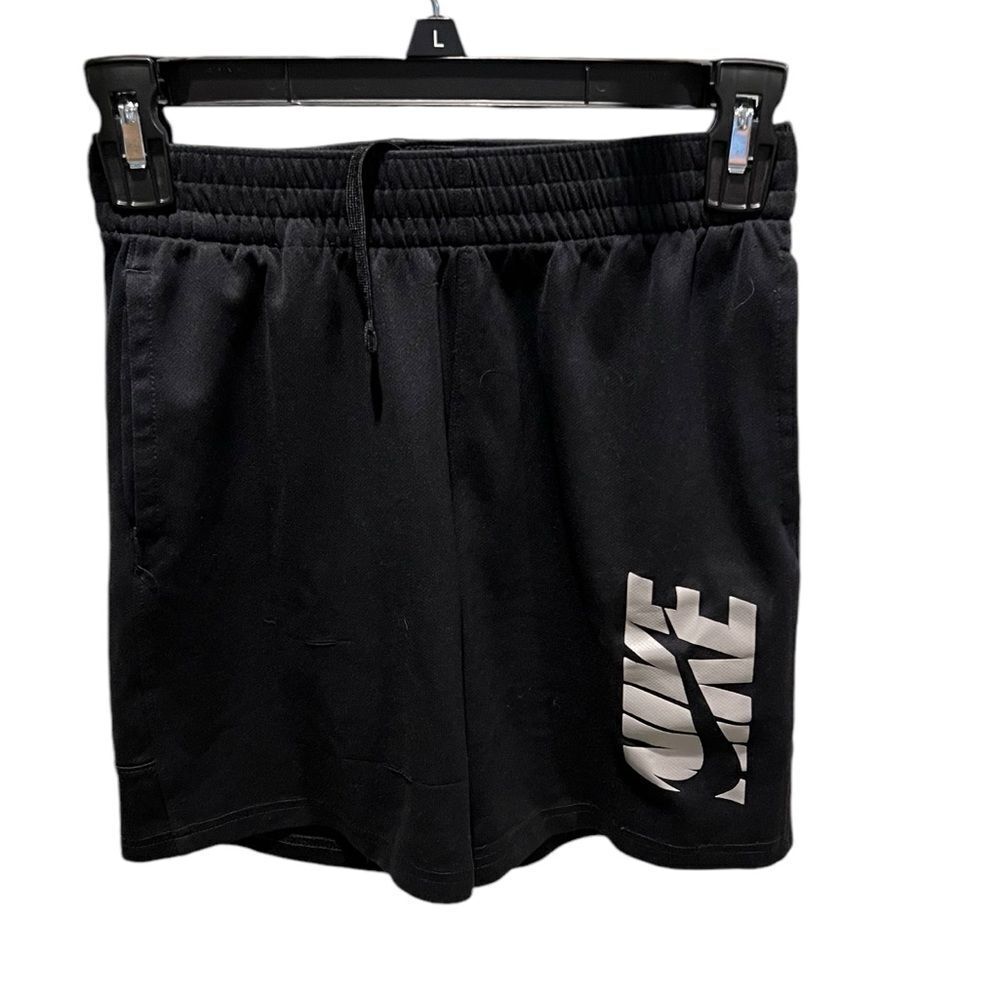 Nike boys black shorts‎ size small